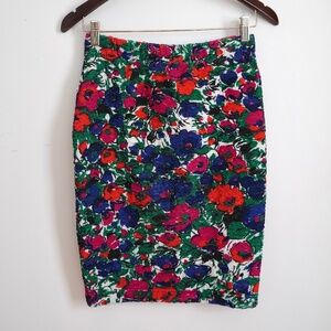 Vintage Floral Textured Pencil Skirt